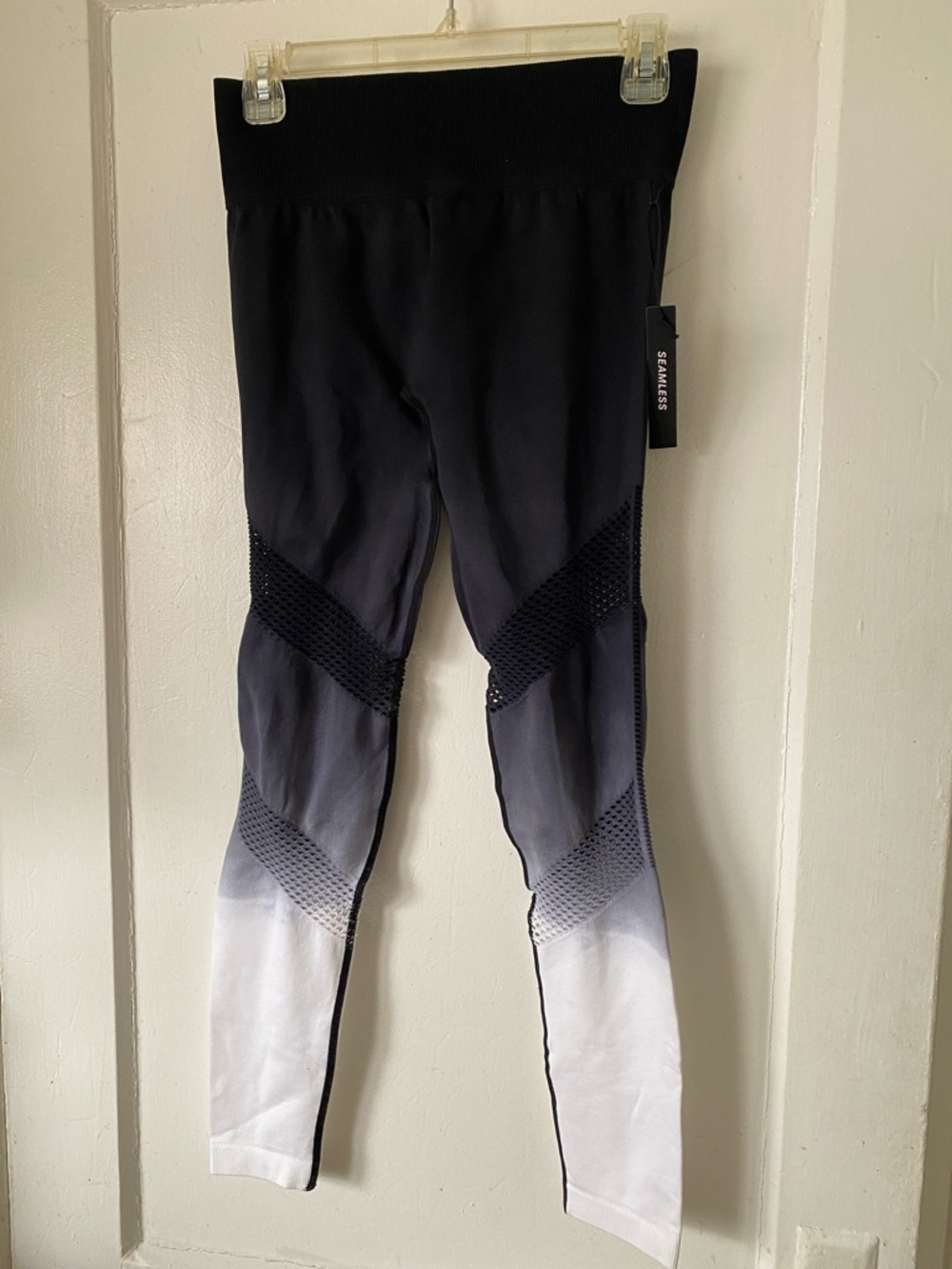 FOREVER 21 ladies leggings